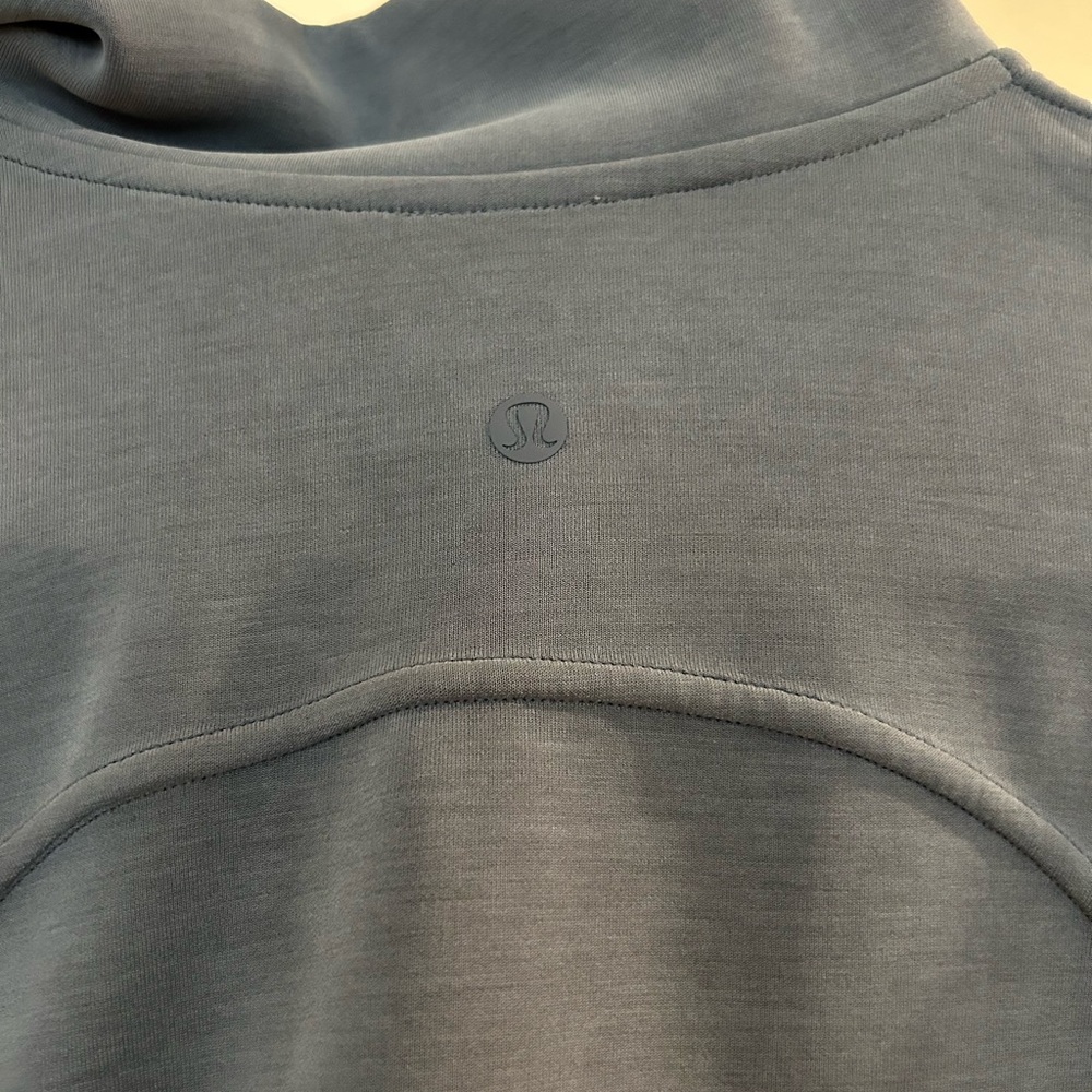 lululemon athletica Charcoal Half-Zip Sweatshirt - Picture 5 of 5